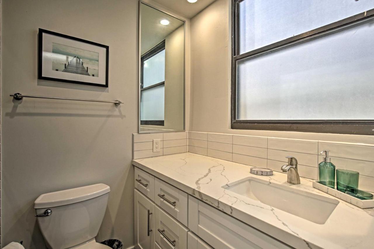 Bayfront San Diego Getaway On Boardwalk With Hot Tub Bagian luar foto